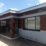 Southlea Park: 4 Bedroomed House To Let