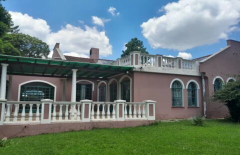 Alex Park: 4 Bedroomed Commercial Property To Let