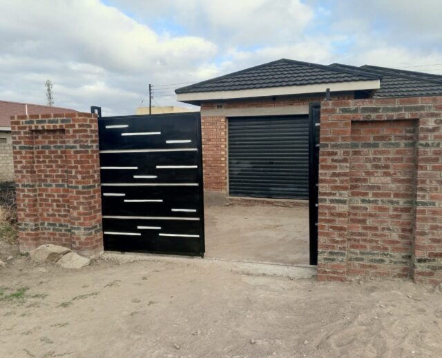 Zengeza 4 Extn House To let