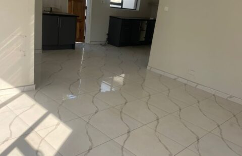 Mainway Meadows, Waterfalls:3 Bedroomed Hse To Let