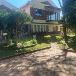 Ruwa: 6 Bedroomed House To Let