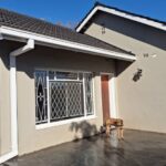 Ashdown Park: 3 Bedroomed Hse To Let